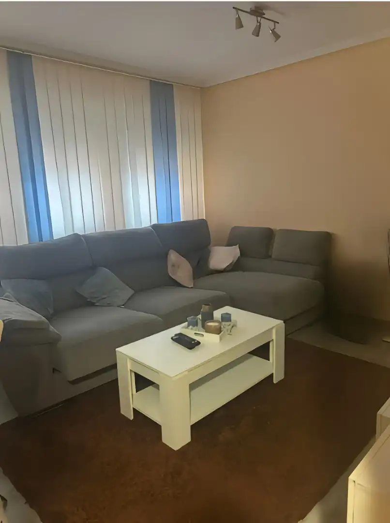 Wohnzimmer von Wohnung zum Verkauf in Vitoria - Gasteiz mit Heizung, Parkett und Abstellraum
