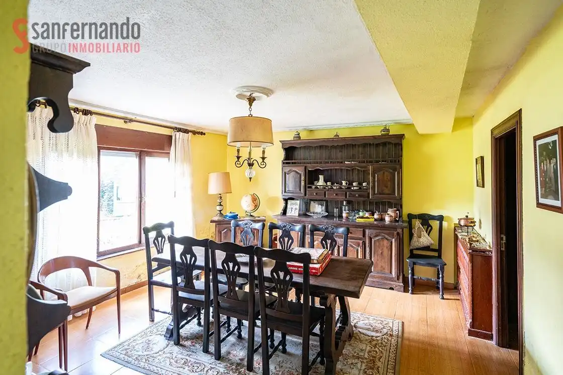 Comedor de Casa o chalet en venta en Reocín con Calefacción y Jardín privado