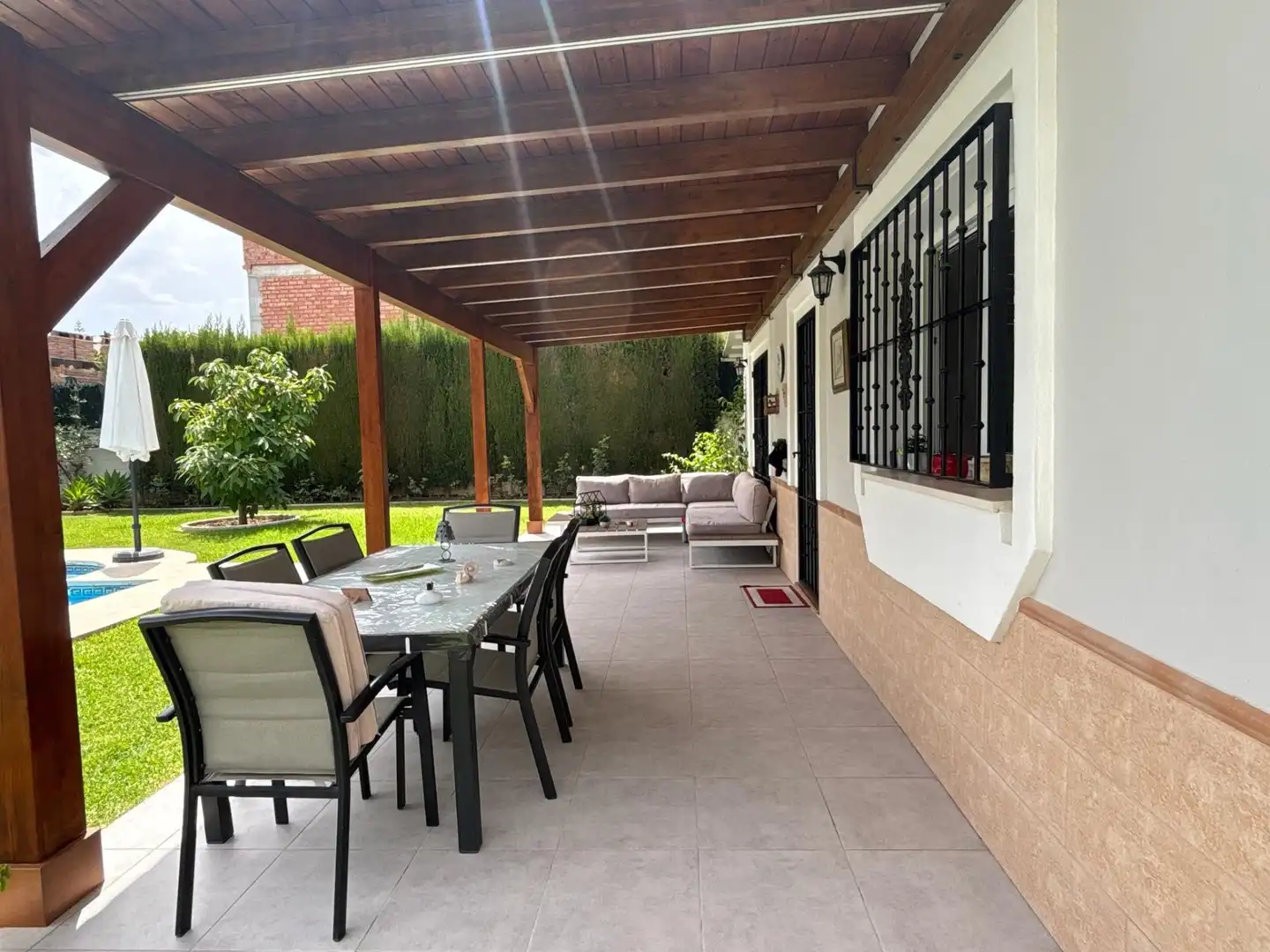 Terrassa de Casa o xalet en venda en Alhaurín de la Torre amb Aire condicionat, Terrassa i Traster