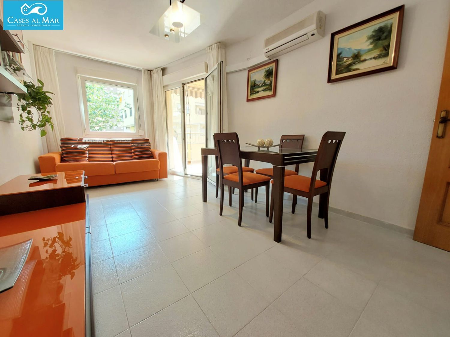 Sala de estar de Apartamento en venta en Oropesa del Mar / Orpesa con Aire acondicionado, Calefacción y Terraza