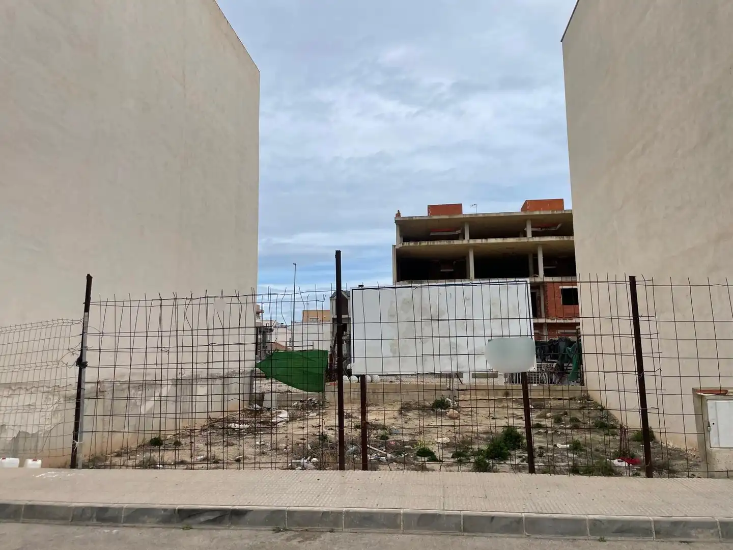 Terreno residencial en venta en Calle Juan Pablo II 10