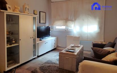 Living room of Flat for sale in Oviedo 