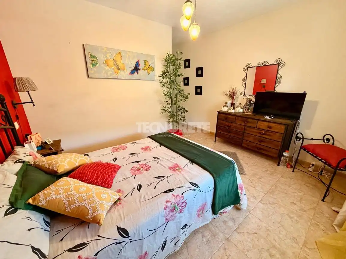 Habitación de Casa adosada en venta en Illescas con Aire acondicionado