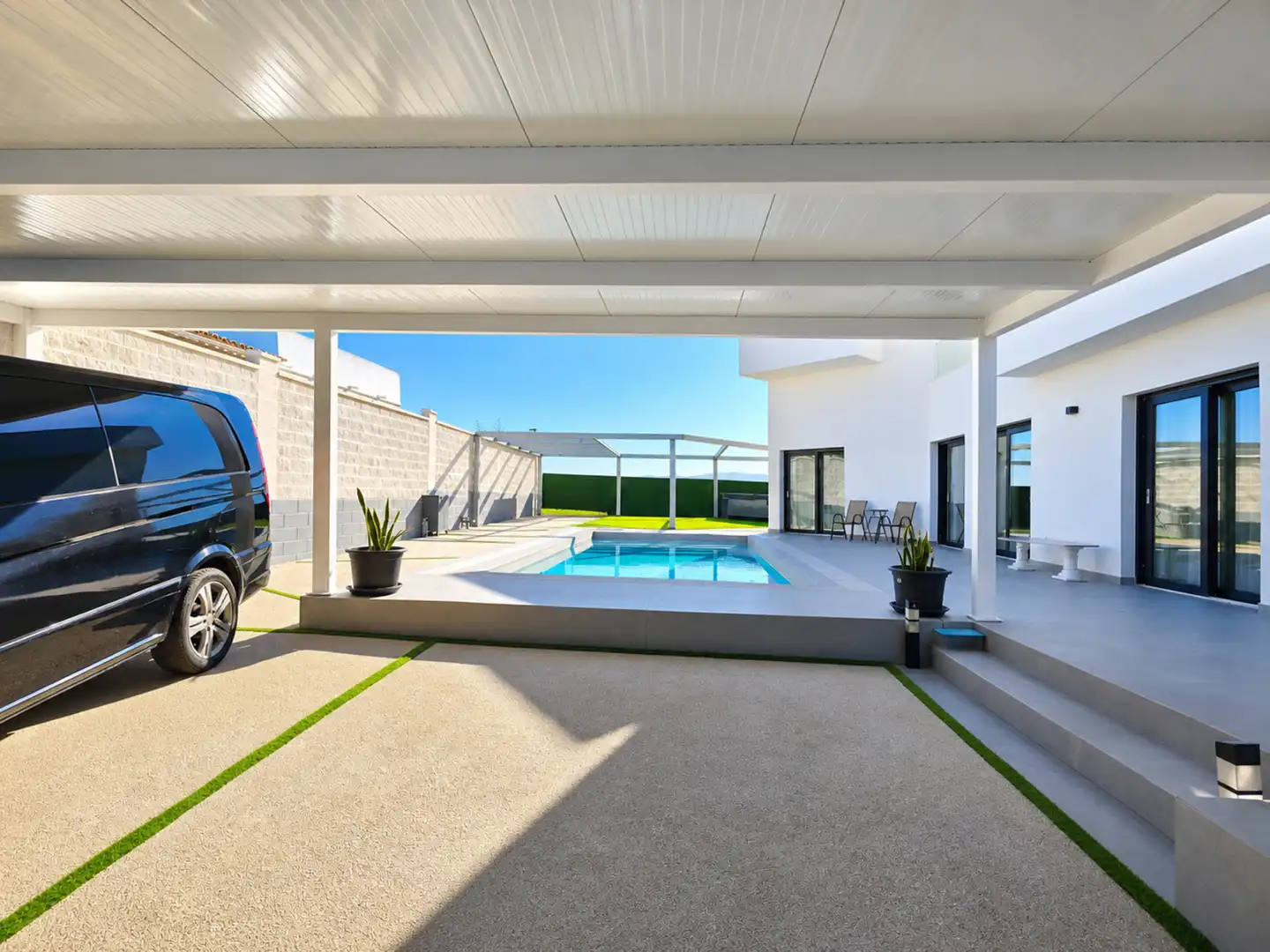 Piscina de Casa o xalet en venda en Estepona amb Aire condicionat, Jardí privat i Terrassa