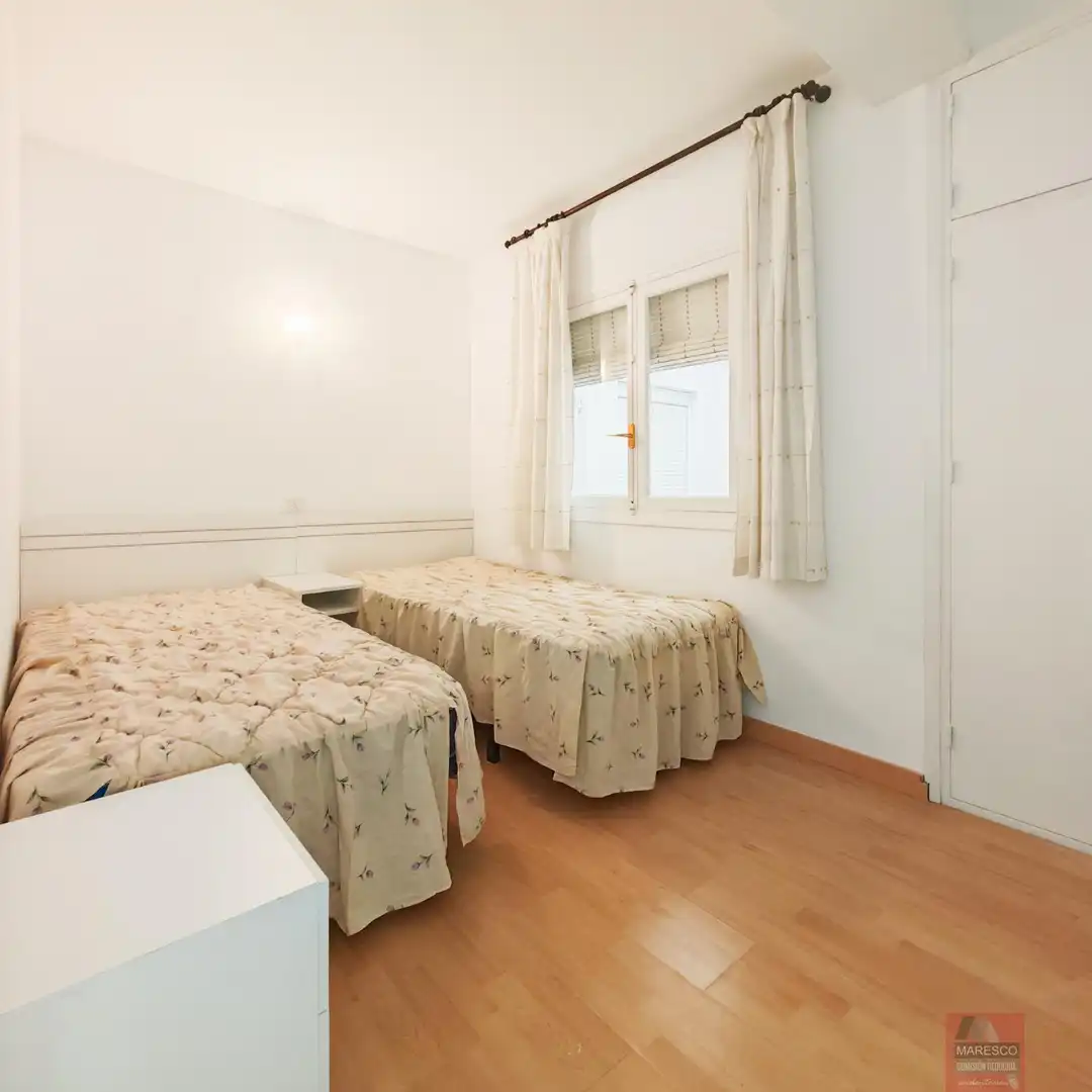 Bedroom of Flat for sale in Fuengirola  with Air Conditioner, Terrace and Balcony