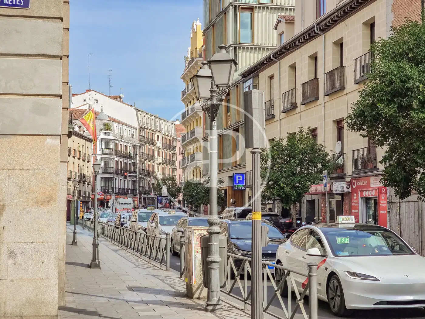 Flat for sale in C. de la Palma, Universidad - Malasaña