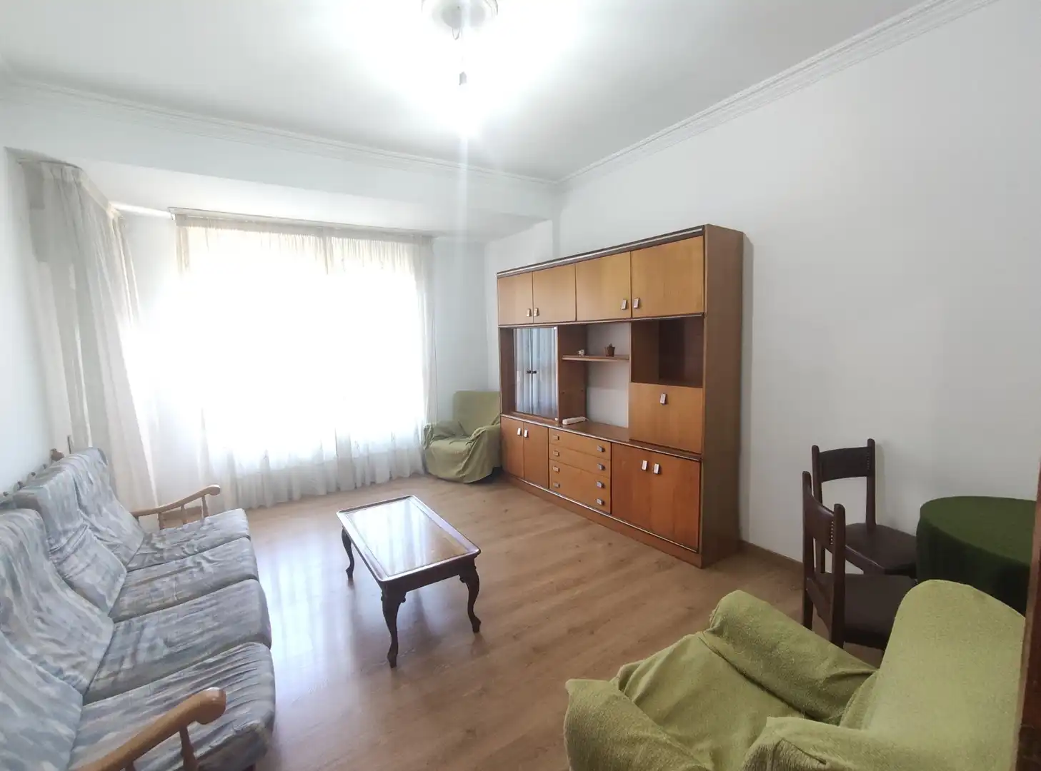 Wohnzimmer von Wohnung zur Miete in Ourense Capital  mit Heizung, Möbliert und Ofen