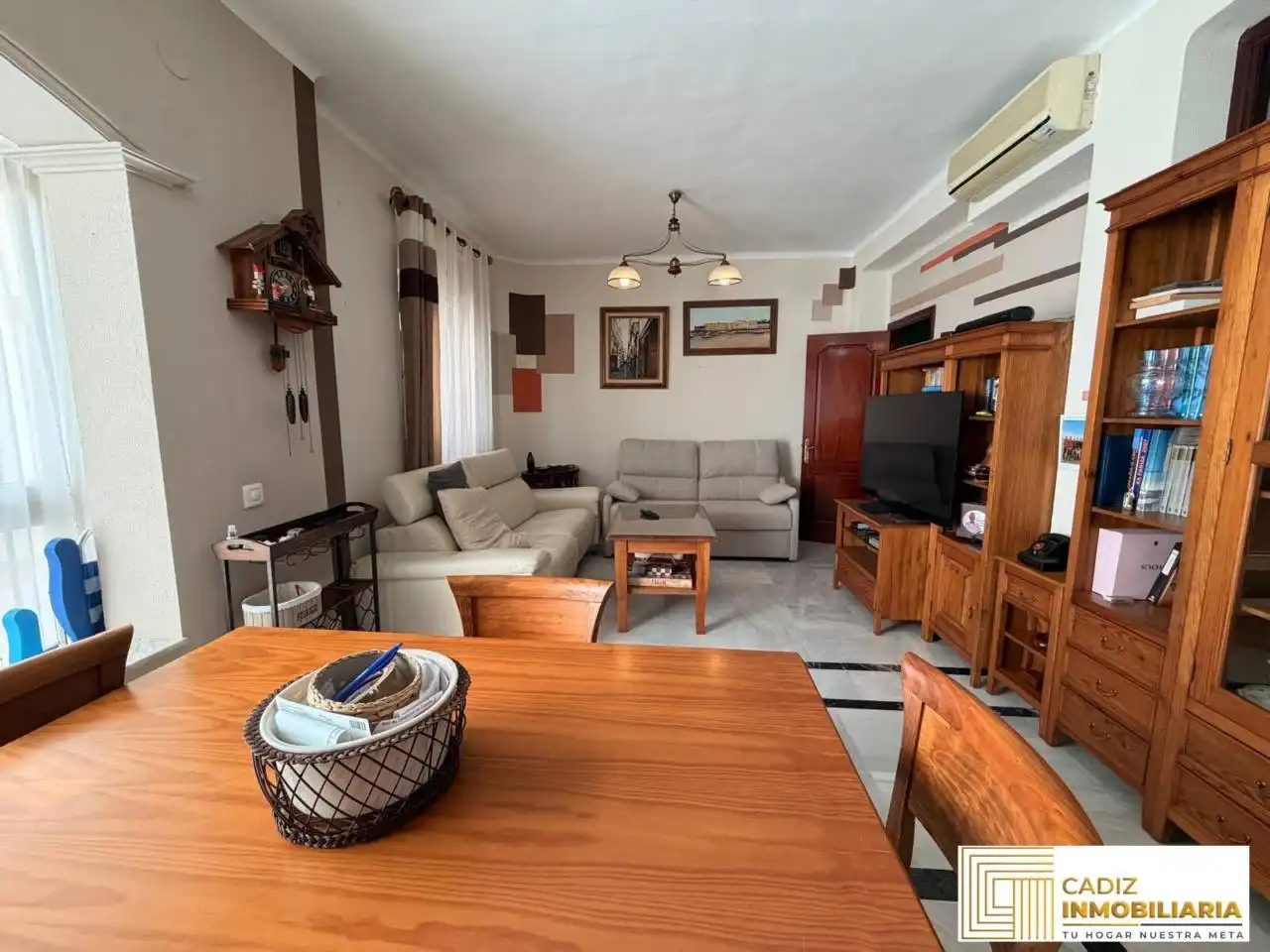 Wohnzimmer von Wohnung zum Verkauf in Cádiz mit Klimaanlage