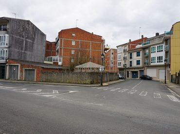 Terreno residencial en venta en Rúa Folicheiro 94