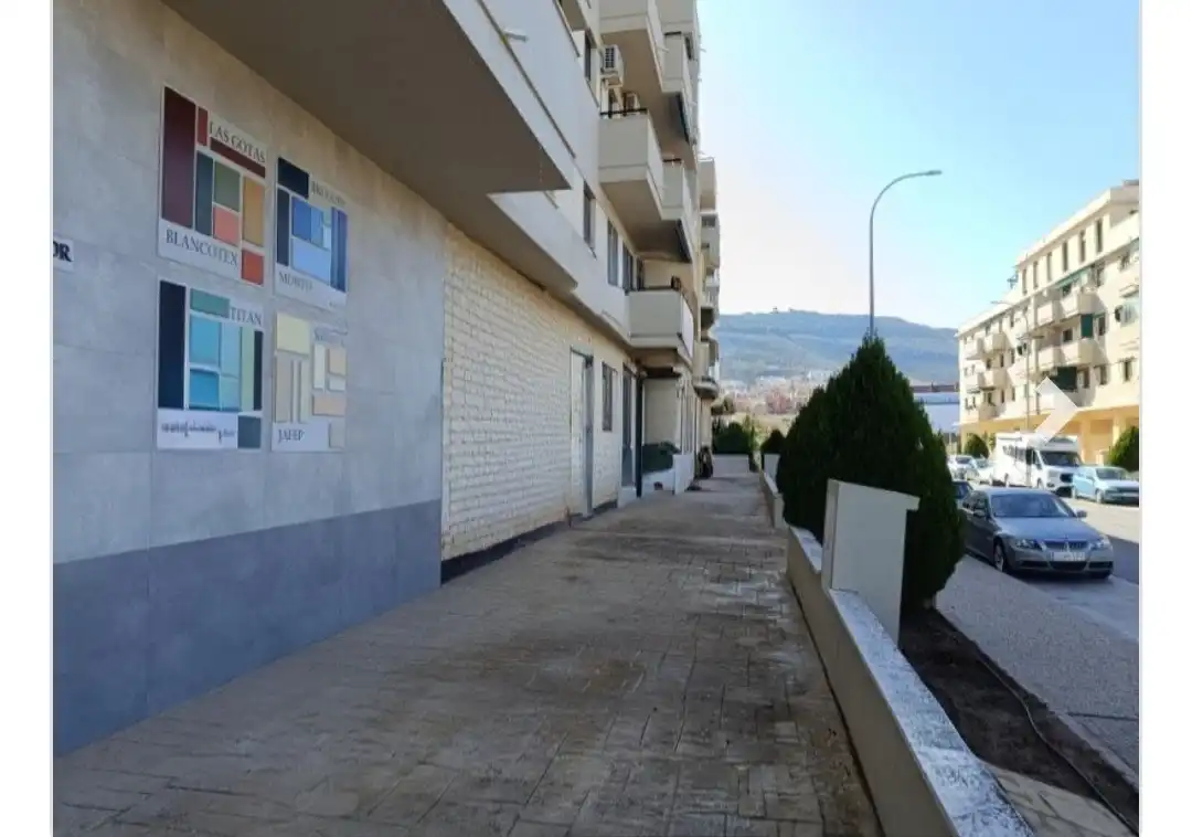 Local comercial en venda a Avenida José María Fernández, imagen 4