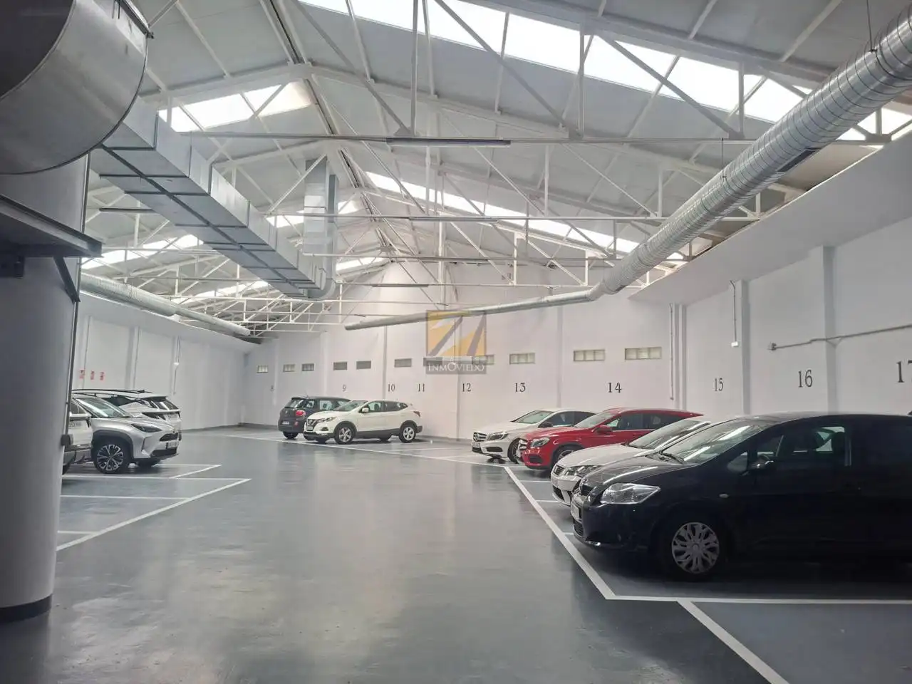 Parking of Attic for sale in Oviedo   with Heating, Terrace and Furnished