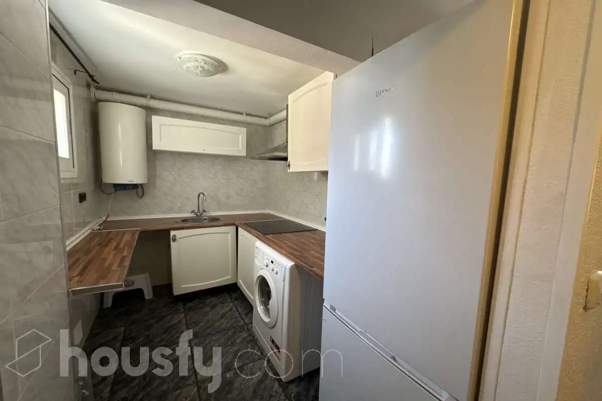 Cocina de Piso de alquiler en Alcalá de Henares con Aire acondicionado, Calefacción y Balcón