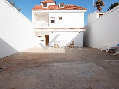 Vista exterior de Casa o xalet en venda en Santa Lucía de Tirajana