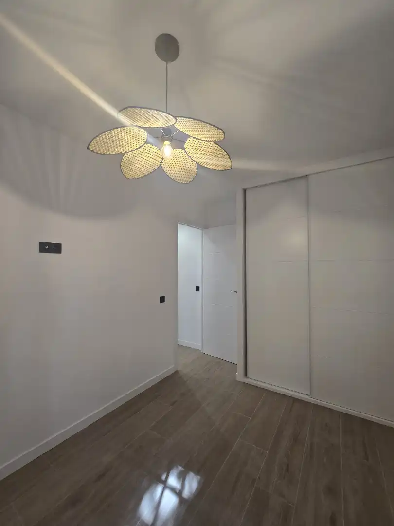 Piso en venta en Calle Escudero, 22, Casco Antiguo