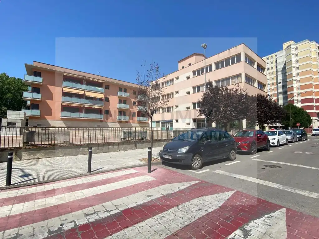 Local commercial à vendre à Calle Josep M Folch I Torras, imagen 13