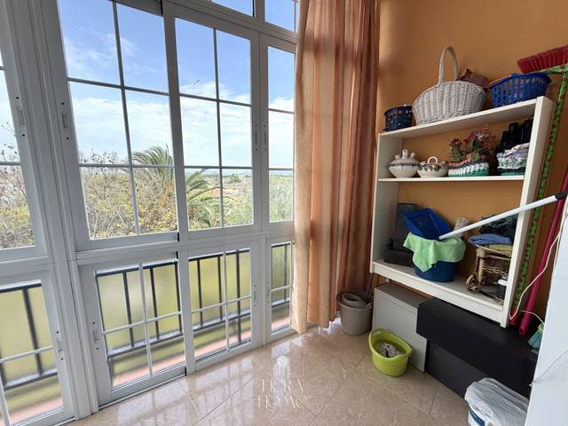 Piso en Venta en Calle las Dalias en Campillos