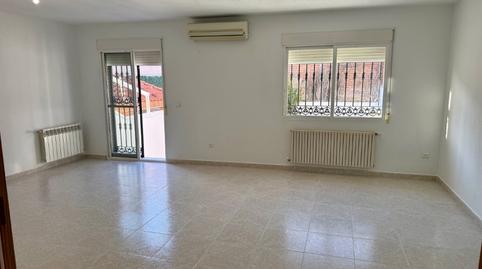 Photo 3 of Single-family semi-detached to rent in Calle Antonio C. Lorente, Covadonga - Los Manzanos, Navalcarnero