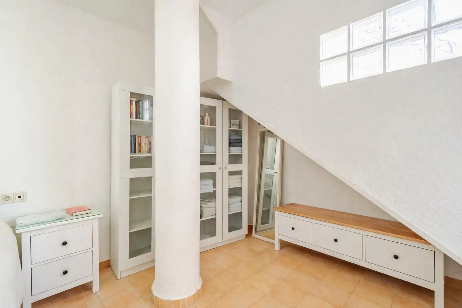 Penthouse with terrace for sale in Estepona Pueblo, imagen 4