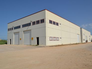 Local comercial en venda a Deltebre