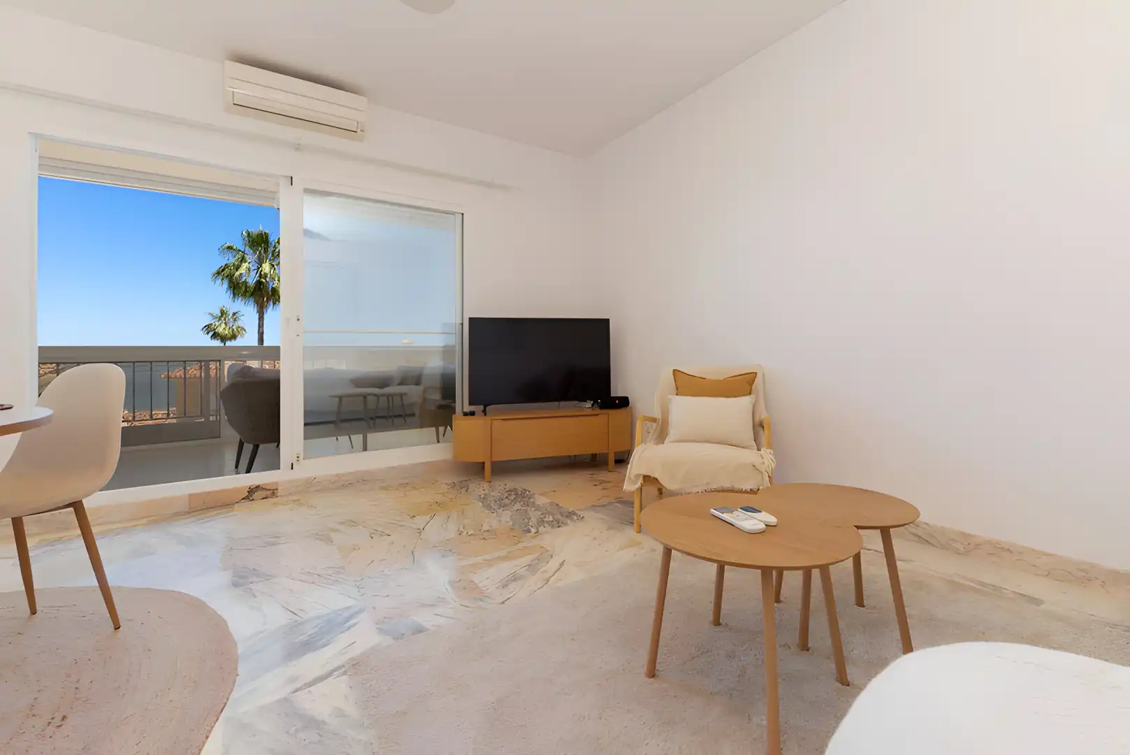 Sala d'estar de Apartament en venda en Mijas amb Aire condicionat, Calefacció i Terrassa