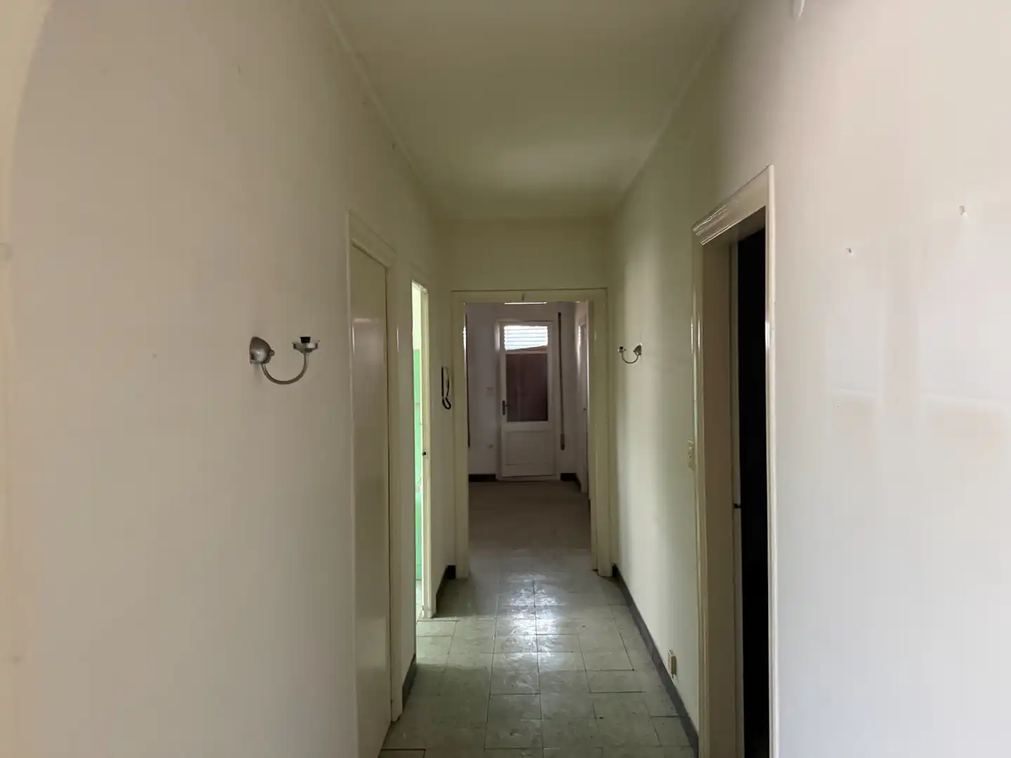 Casa aparellada amb terrassa en venda a Torelló, imagen 39