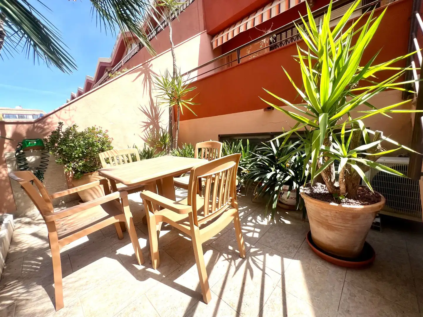 Terrassa de Casa o xalet en venda en Sant Joan d'Alacant amb Aire condicionat, Calefacció i Jardí privat