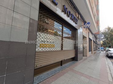 Gewerbefläche zur Miete in Calle Lardero