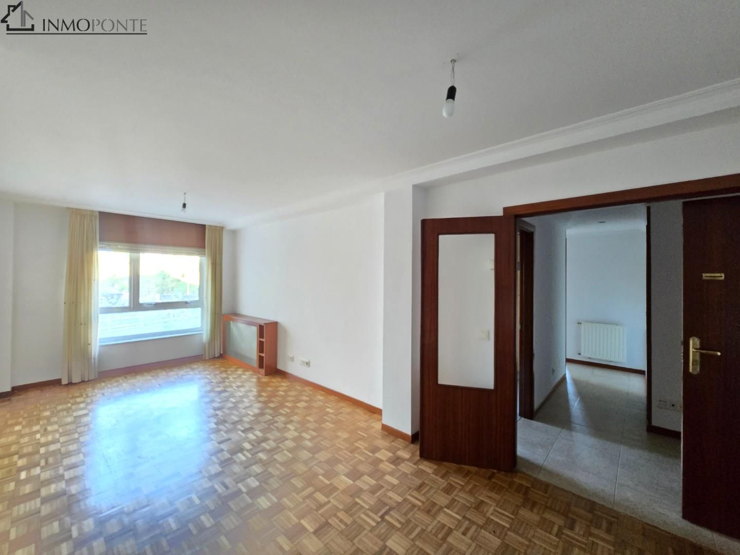 Living room of Flat for sale in Pontevedra Capital 