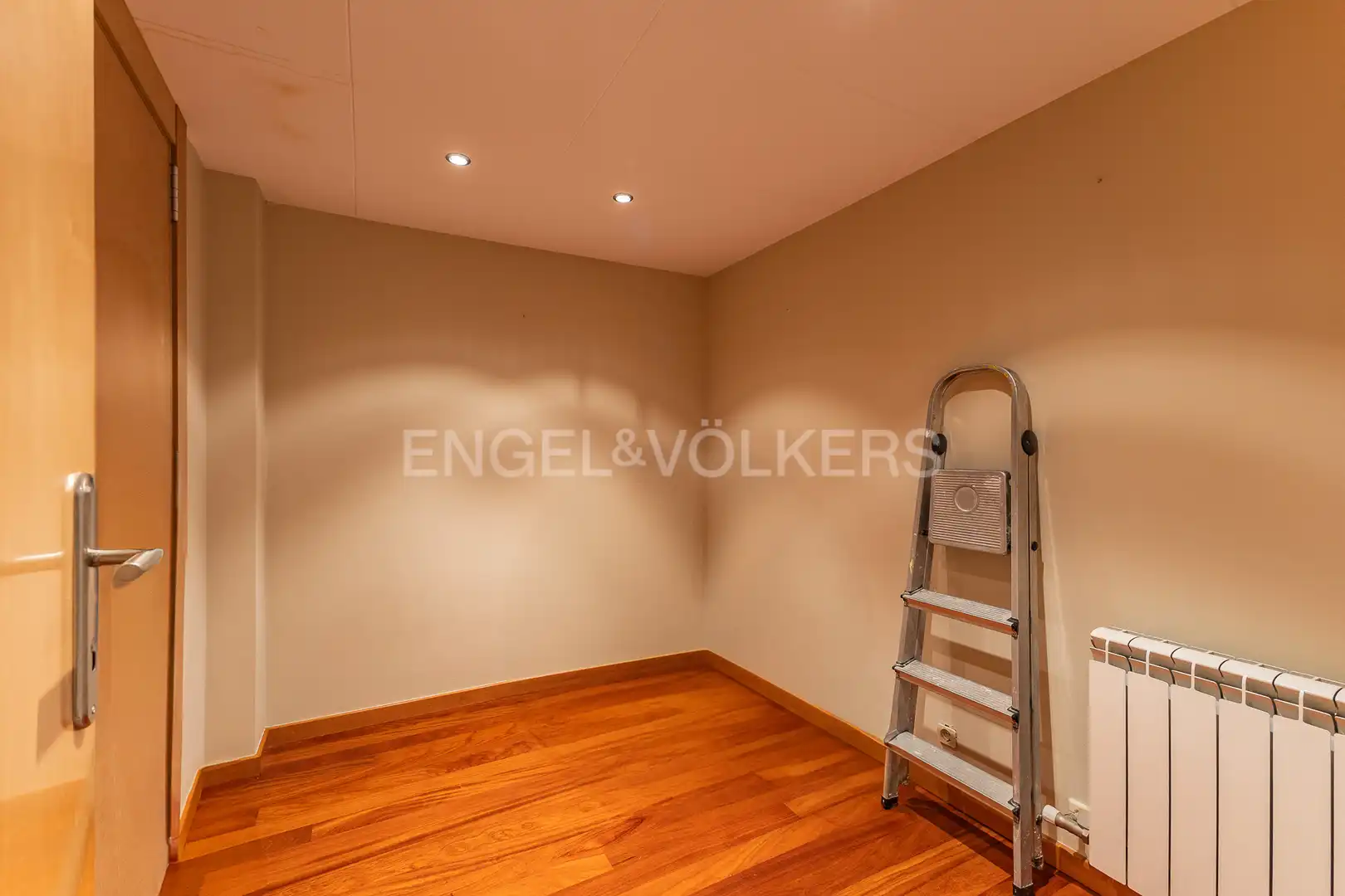 Duplexes for rent in Mataró  with Air Conditioner, Heating and Parquet flooring