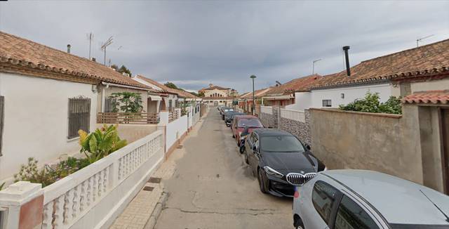 Casa adosada en Venta en Virgen De Las Lagrimas en Camino de Antequera