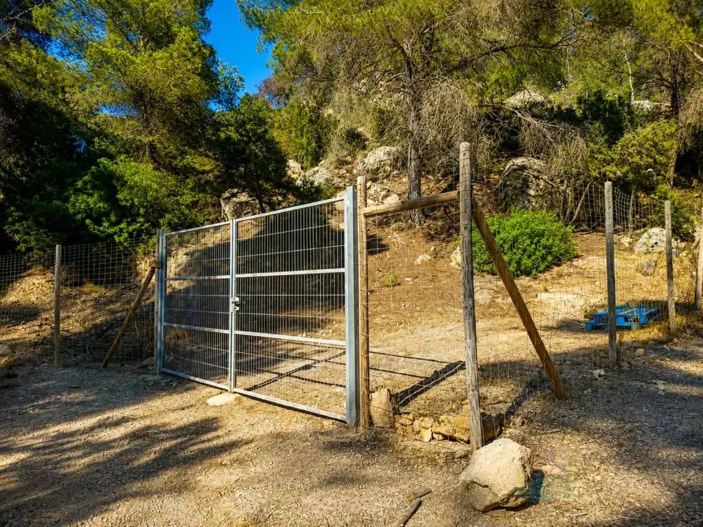 Terreny rústic en venda a Camí Cala Salada, imagen 3