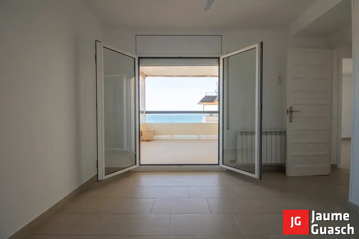 Terrasse von Wohnung zum Verkauf in Torredembarra mit Heizung, Terrasse und Alarm