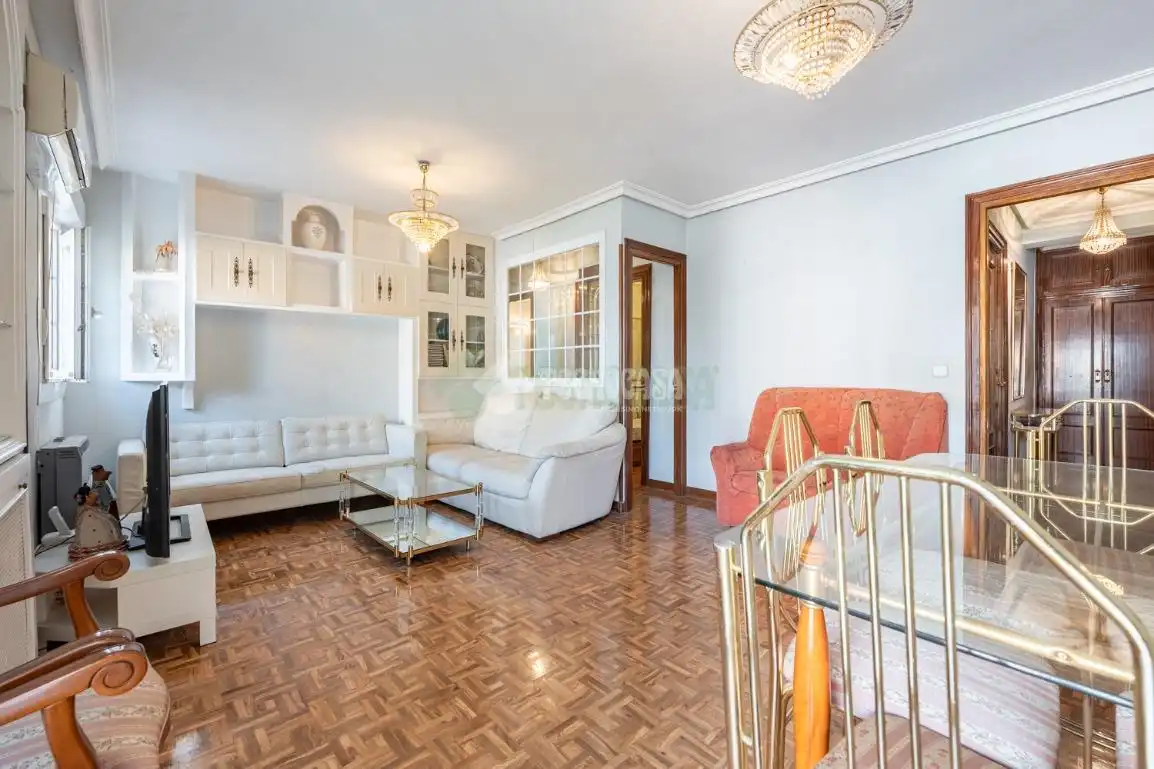 Sala de estar de Piso en venta en Madrid con Aire acondicionado y Terraza