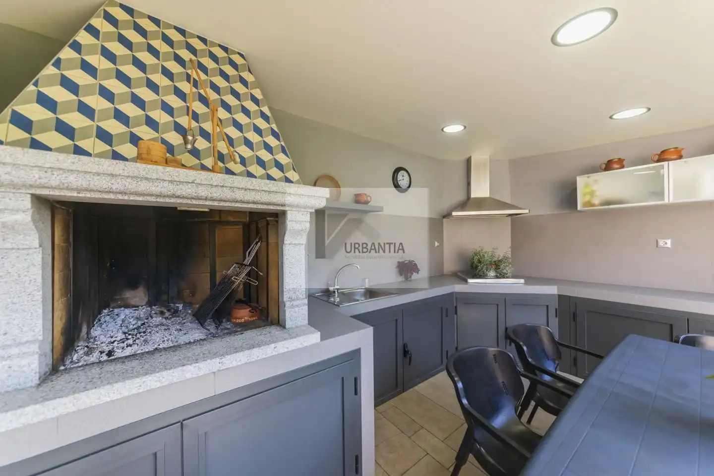 Cocina de Casa o chalet en venta en Cizur con Calefacción, Jardín privado y Parquet