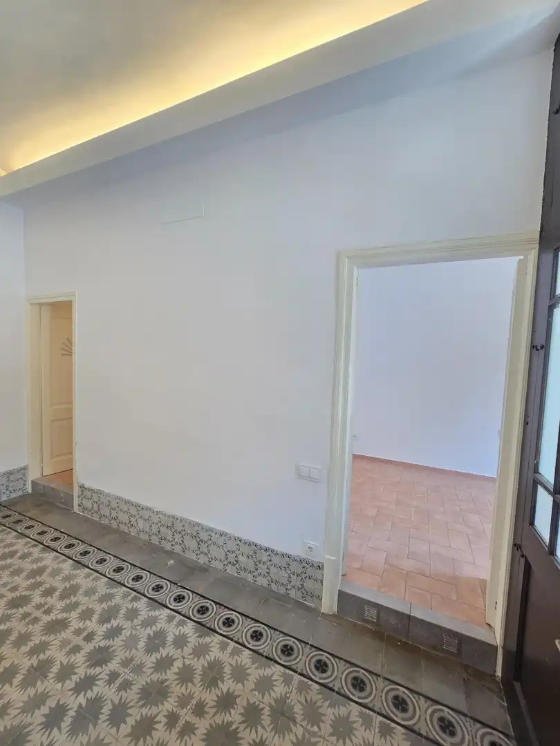 Planta baja de alquiler en El Masnou con Aire acondicionado, Calefacción y Jardín privado