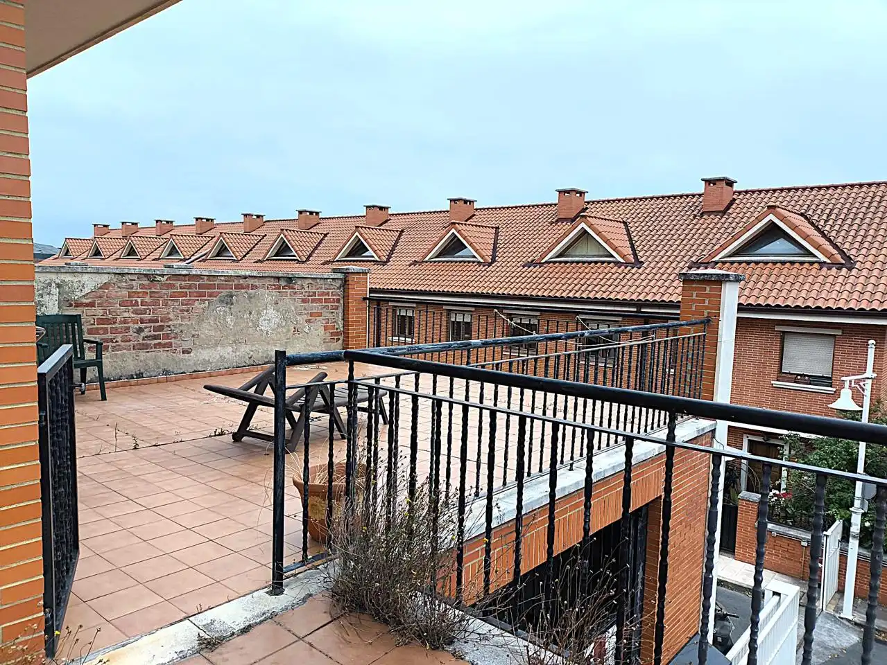 Terraza de Casa adosada en venta en Castro-Urdiales con Calefacción, Terraza y Balcón