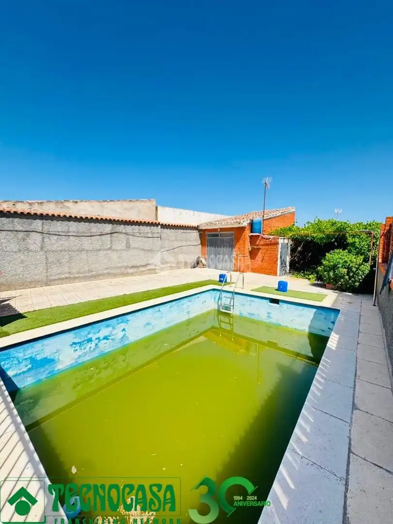 Piscina de Residencial en venta en Polán