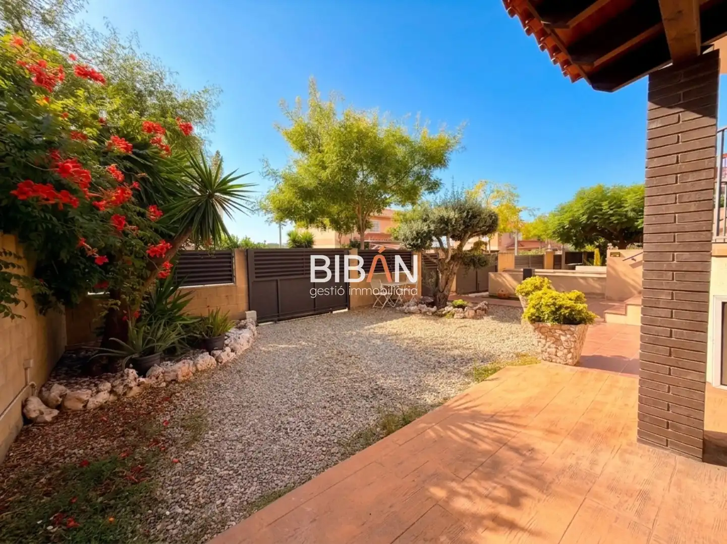 Garden of Detached homes for sale in Tarragona  with Air Conditioner, Heating and Storage room