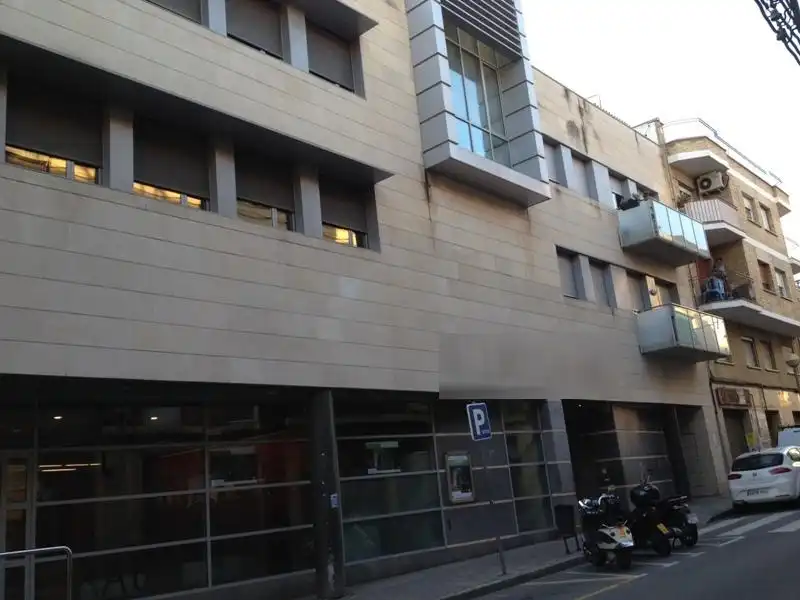 Flat for sale in C/ Masía