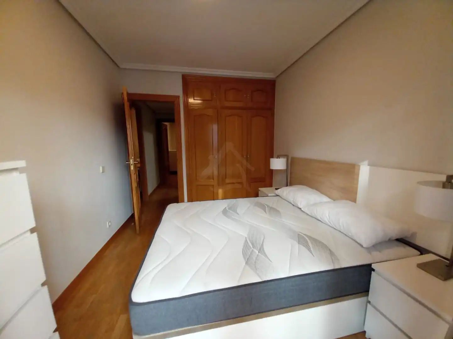 Piso de alquiler en Logroño - CL PILAR SALARRULLANA, Gran Via