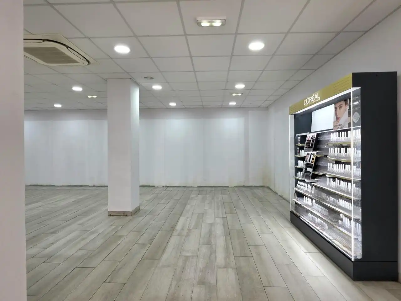 Business premises for sale in Carreño Miranda 52, imagen 12