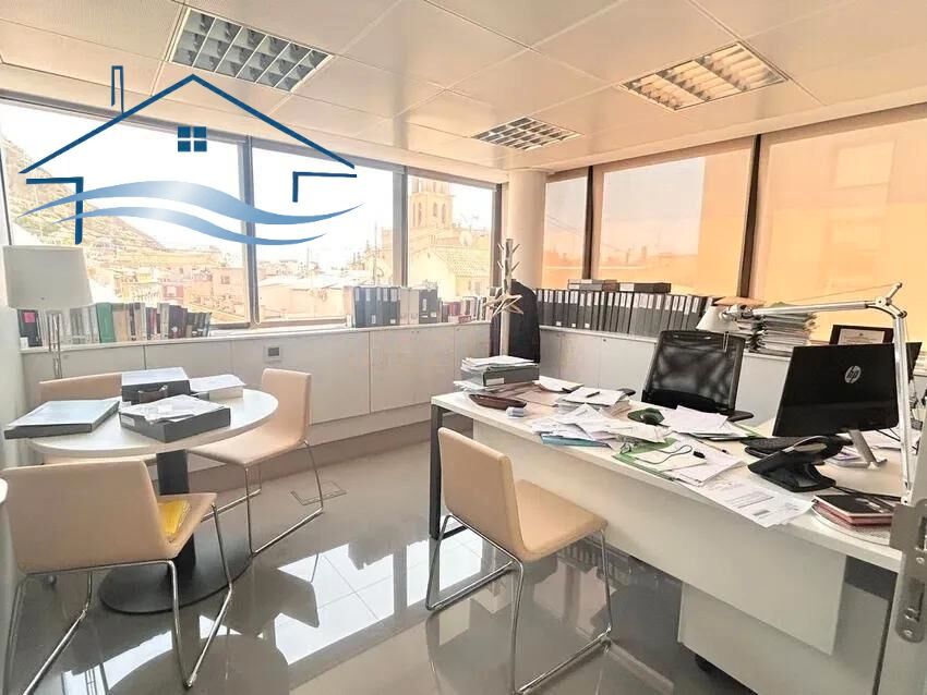 Büro zur Miete in Alicante / Alacant mit Klimaanlage, Heizung und Internet