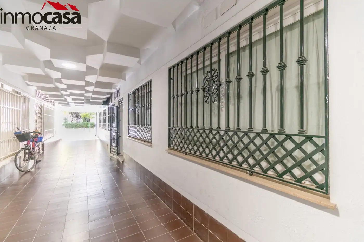 Commercial properties for sale in Granada  with Air Conditioner and Furnished
