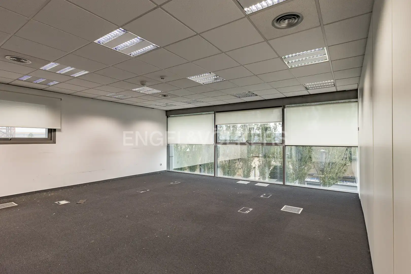 Office space with lift to rent in Zona Industrial, imagen 22