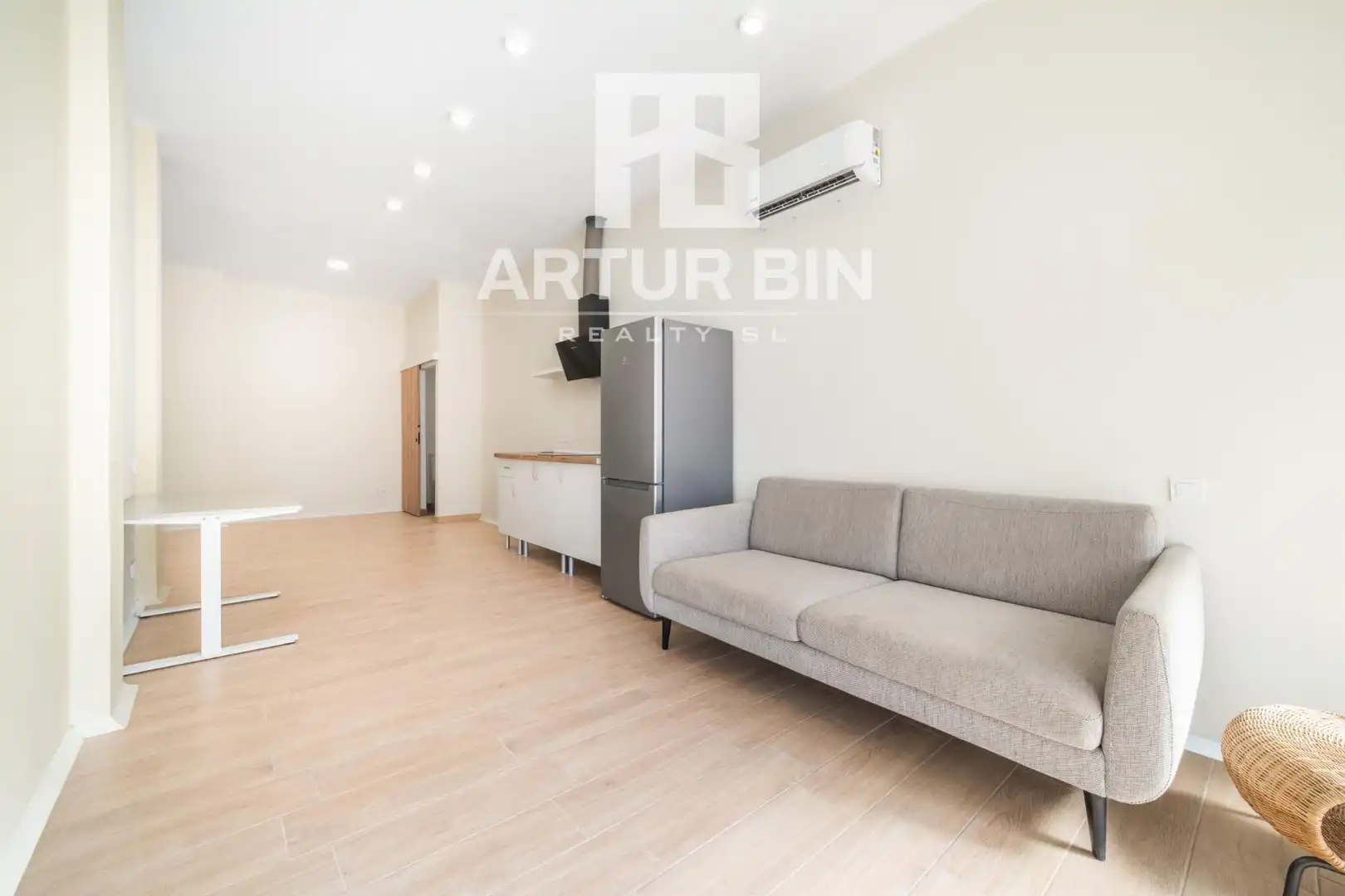 Study for rent in Valencia, Valencia