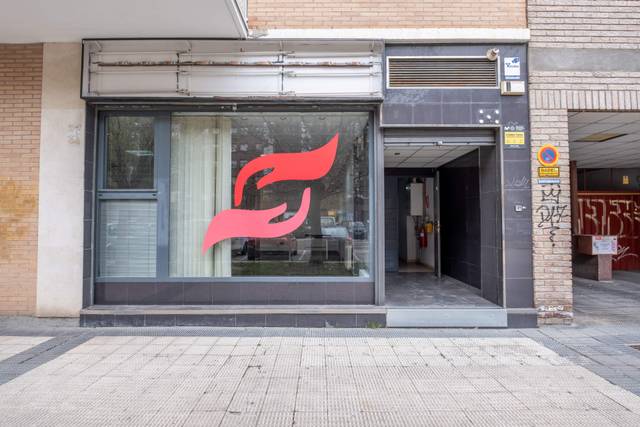 Local comercial en Venta en Calle Rafael Alberti, 12 en Grancasa