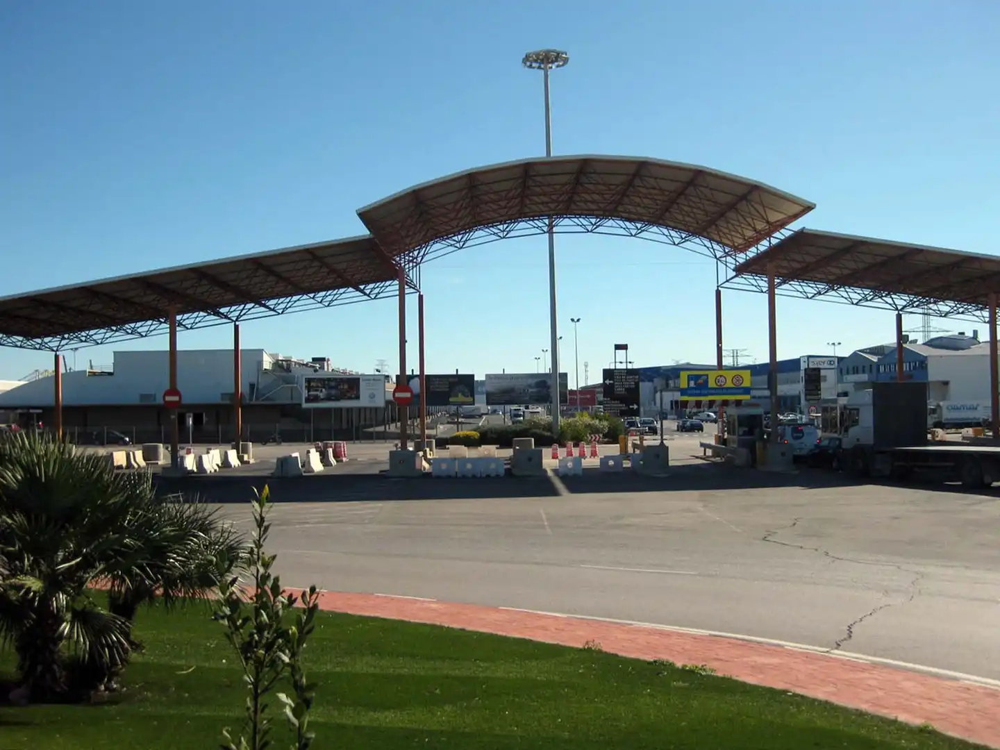 Industriegebäude zum Verkauf in Cm Fuente en Corts