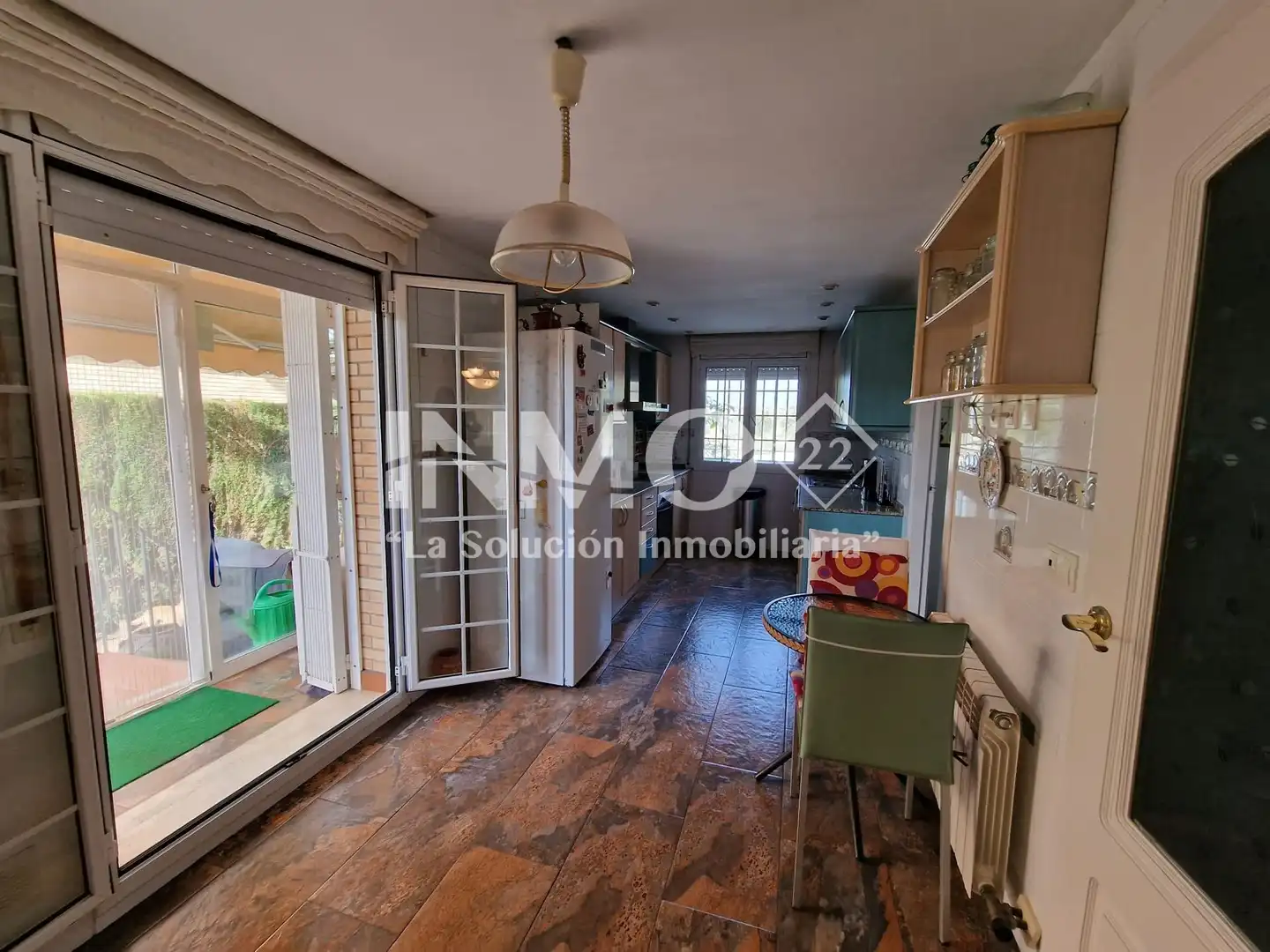 Detached house with pool for sale in Carrer Moscú, imagen 9