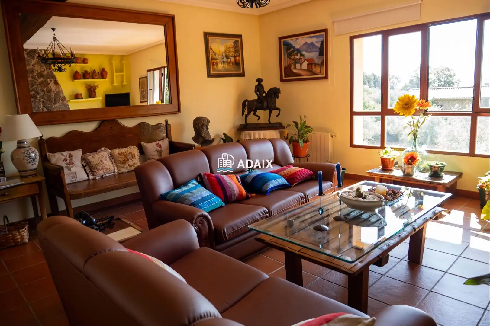 Sala de estar de Casa o chalet en venta en Losar de la Vera con Aire acondicionado, Calefacción y Terraza