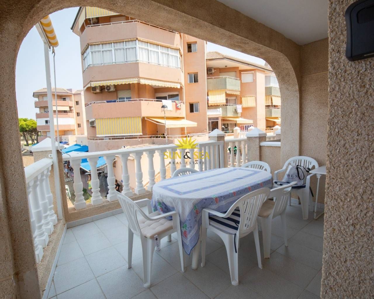 Terraza de Casa o chalet de alquiler en La Manga del Mar Menor con Calefacción, Terraza y Piscina